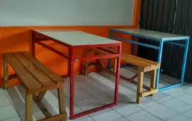 Meja kursi warung