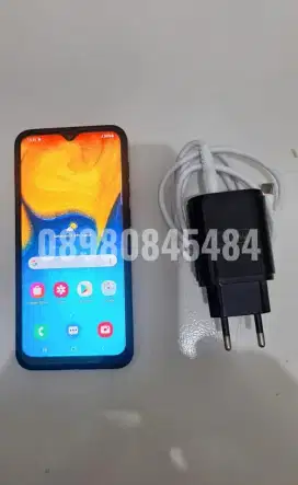 Dijual Samsung A20 3/32 (HP + Charger)