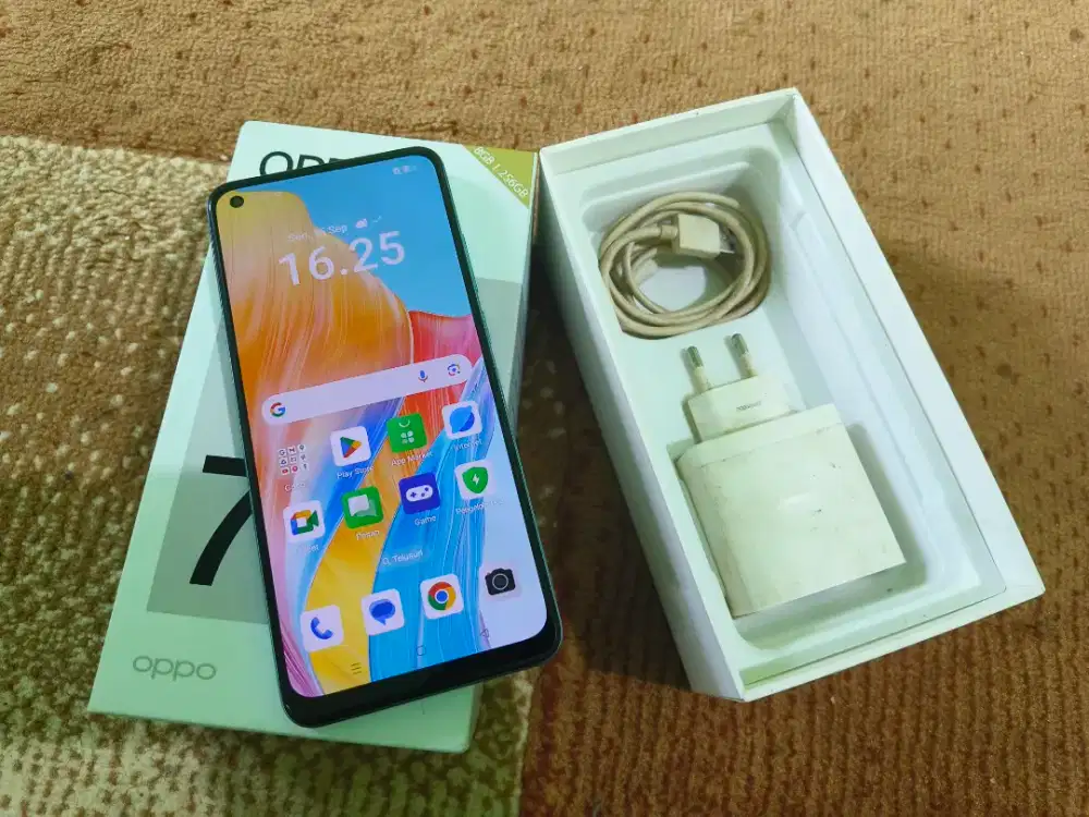 Oppo A78 ram 8/256