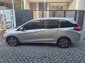 Mobilio E CVT thn 2014 AT