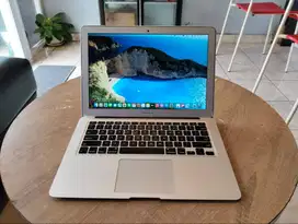 Apple Macbook Air Processor Intel Core i5 RAM 8GB SSD 128GB Anti Lemot