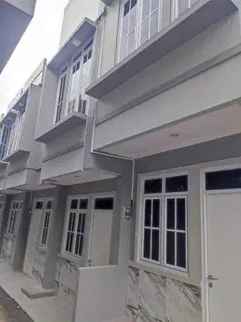 Rumah dijual 2 lantai di Johar Baru Jakarta pusat lokasi strategis