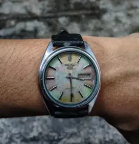 Jam tangan Seiko