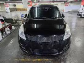 Suzuki swift GX 2013