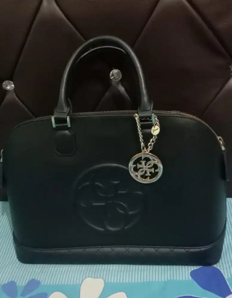 Tas guess original