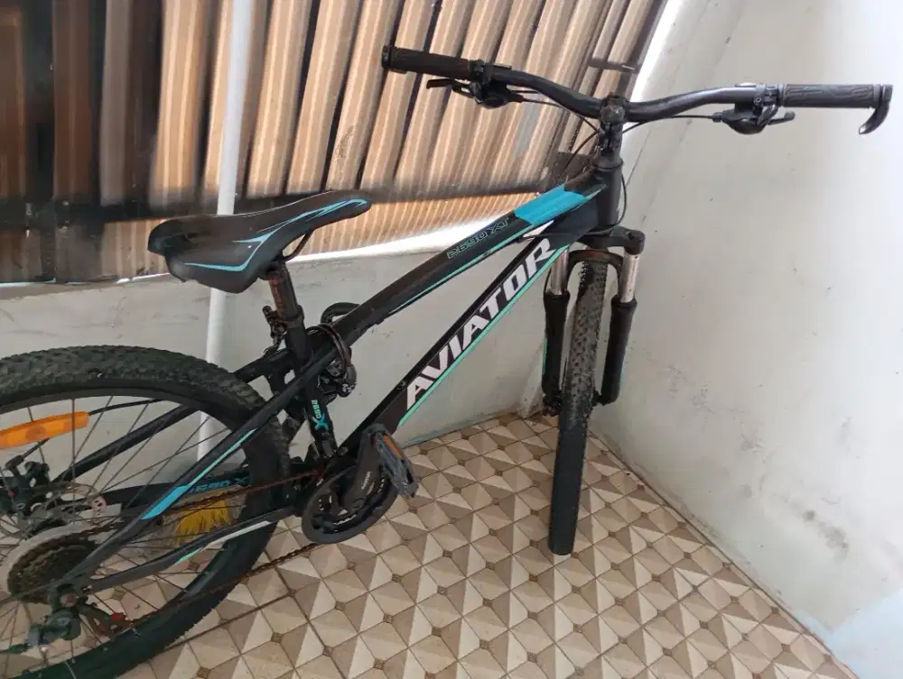 Sepeda Gunung MTB Aviator