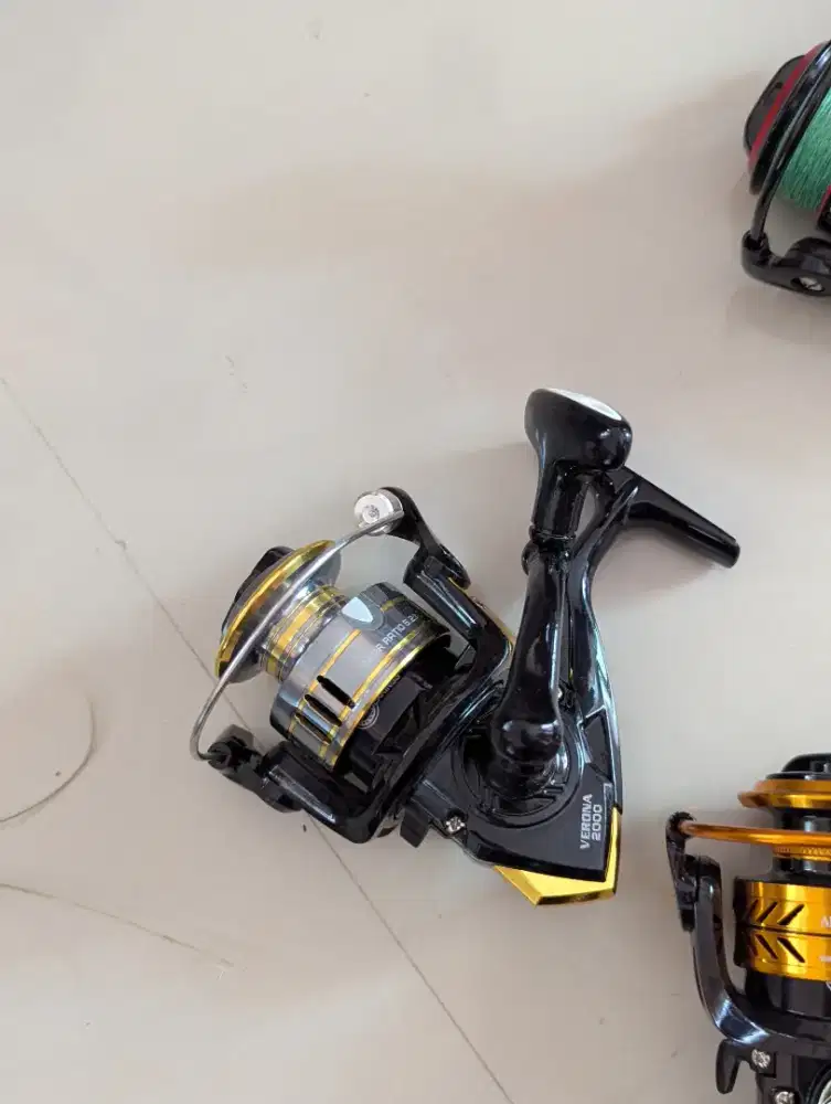 Katrol Pancing Reel 2000 Besi Smooth suara Mantap