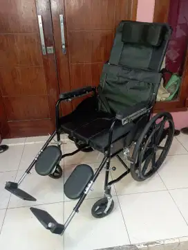 Kursi roda multifungsi