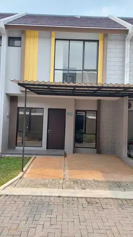 Dijual rumaj Cluster Valencia Parkville Serpong