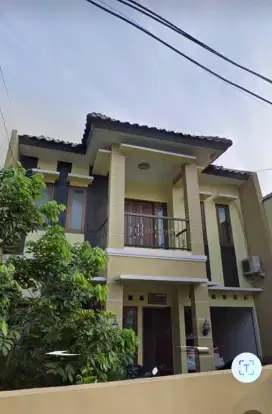 Dijual Rumah 2 Lt di Condet