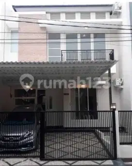 *Dijual Rumah Baru Griya Asri Pakuwon City Semi Furnish
