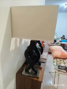 Lampu kamar tidur