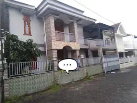 A015 - Hunian Tingkat Berkelas Dekat Jln Raya Solo Sorogenen
