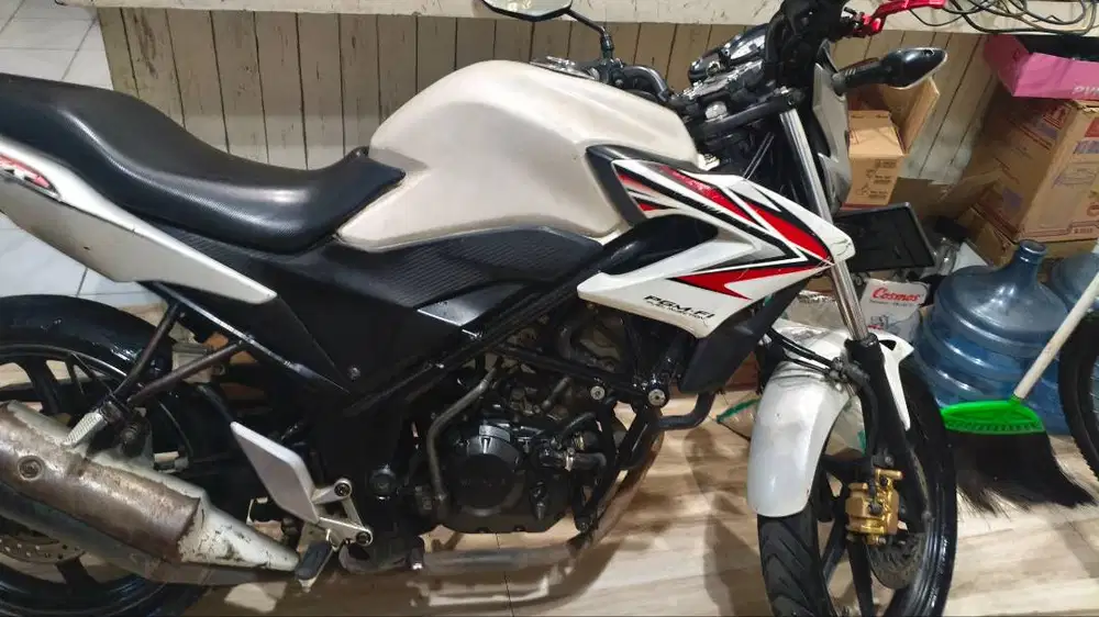 CB150R OLD Second