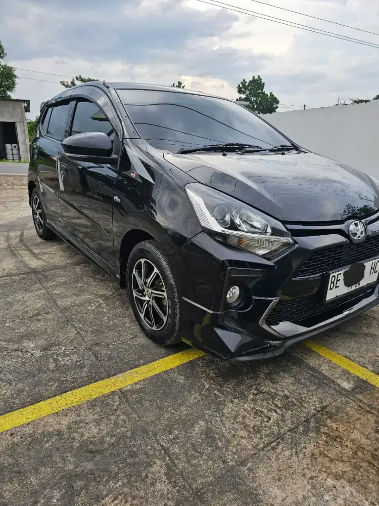 Di jual Toyota agya manual tipe GR 1,2 cc