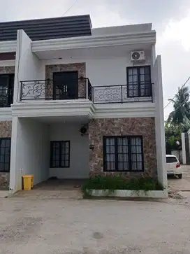 Rumah mewah siap huni Tapos 2 lantai bisa KPR Askes GT Jatiwarna Depok