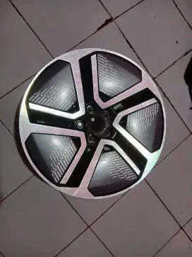 Velg serep oem chery omoda E5 r18 1pcs