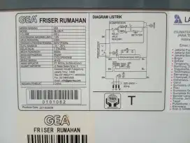 Freezer kondisi bagus