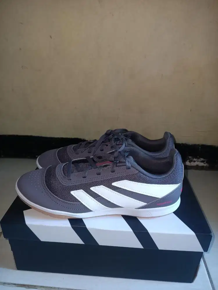Dijual Sepatu Running Adidas Predator in Sala
