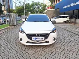 DP MURAH Mazda 2 1.5 Skyactiv Bensin-AT 2016 Putih C7ZDA