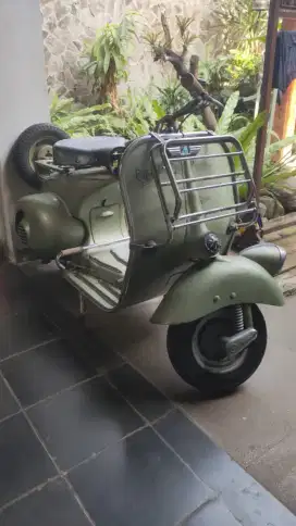 Vespa Bacchetta 125 V1T