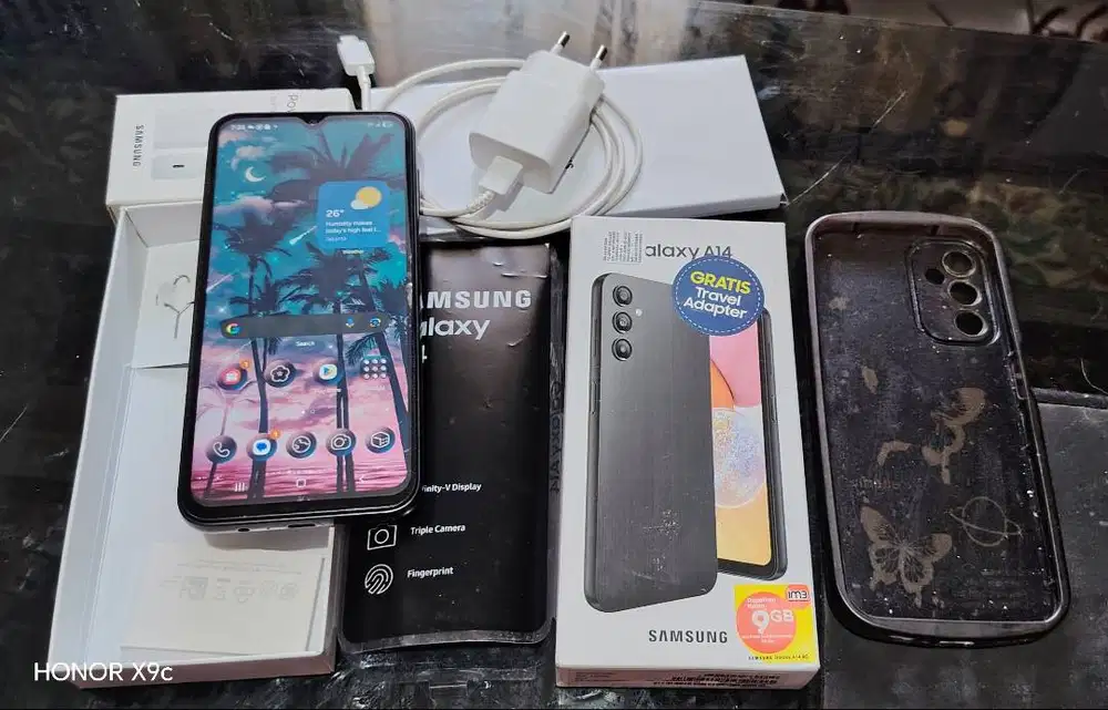 Smartphone HP seken Samsung A14 ram 4Gb+ ram plus 4Gb storage 128Gb