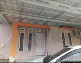 Di sewakan rumah berserta isinya