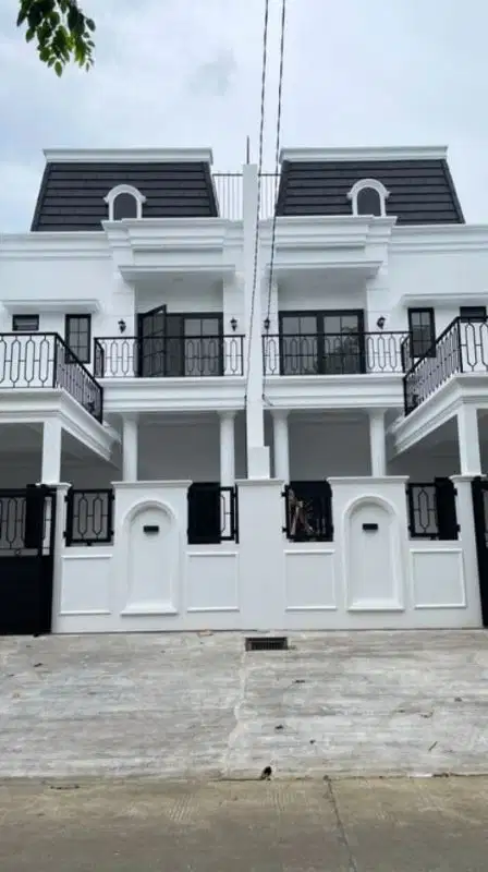 Rumah mewah dalam komplek siap huni