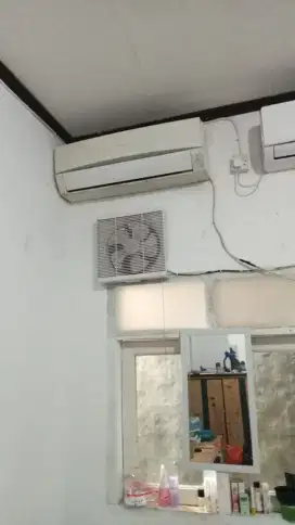 Service AC bongkar pasang AC tukang AC panggilan isi freon AC