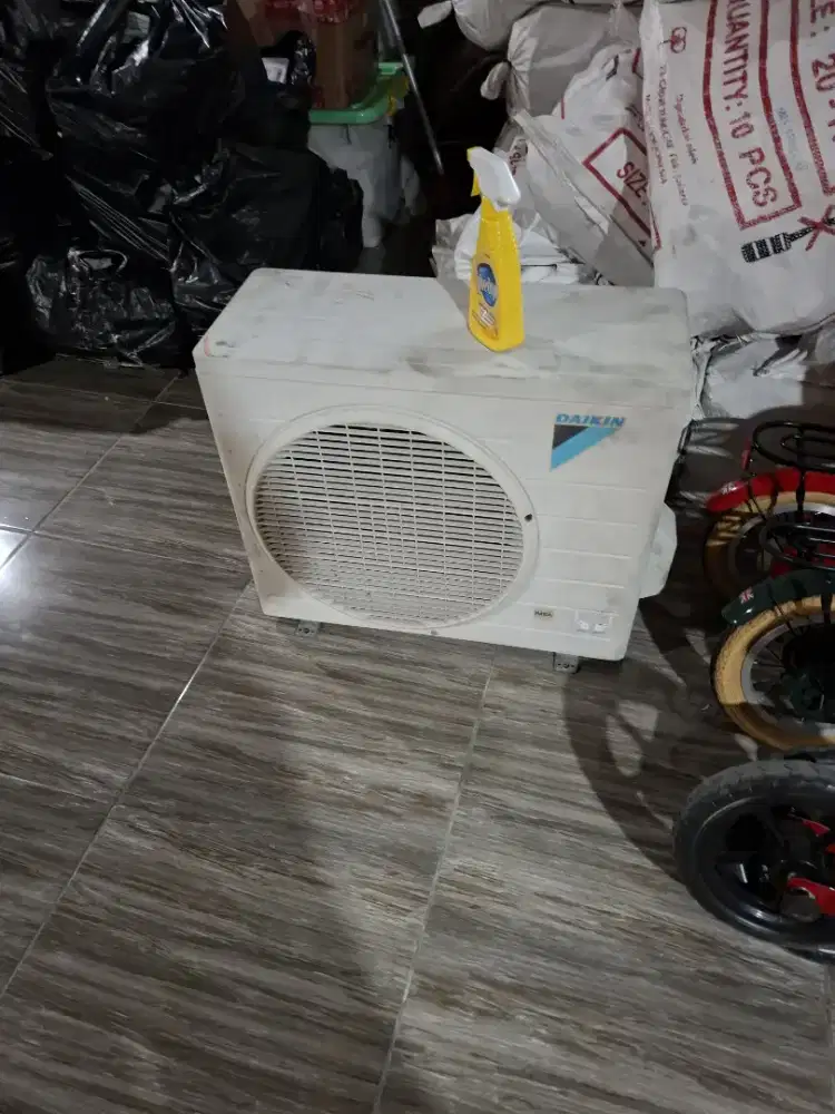Service AC bongkar pasang AC tukang AC panggilan isi freon AC