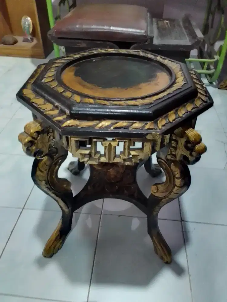 Kursi Peranakan Kaki Macan