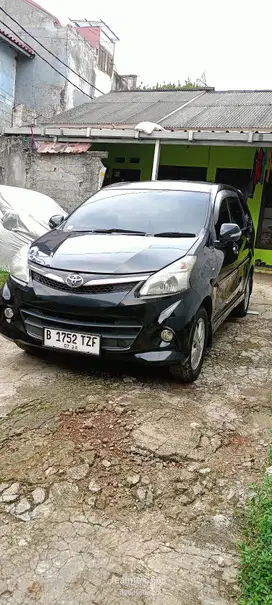 Toyota Avanza 2012 Bensin