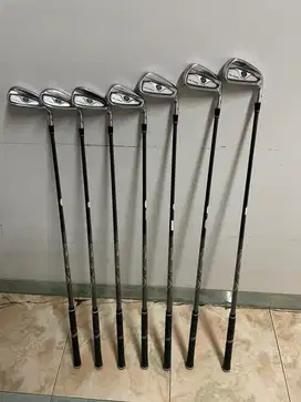 Taylormade Gloire Iron Forged with Cavity Back Titleist Callaway Forge