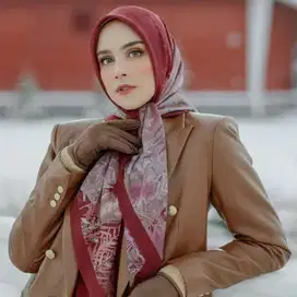 Buttonscarves Frozen