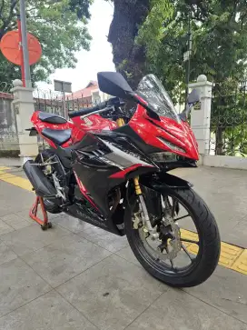 DP MINIM 500 CASH KREDIT NEW HONDA CBR 150R THN 2021 PAJAK IDUP