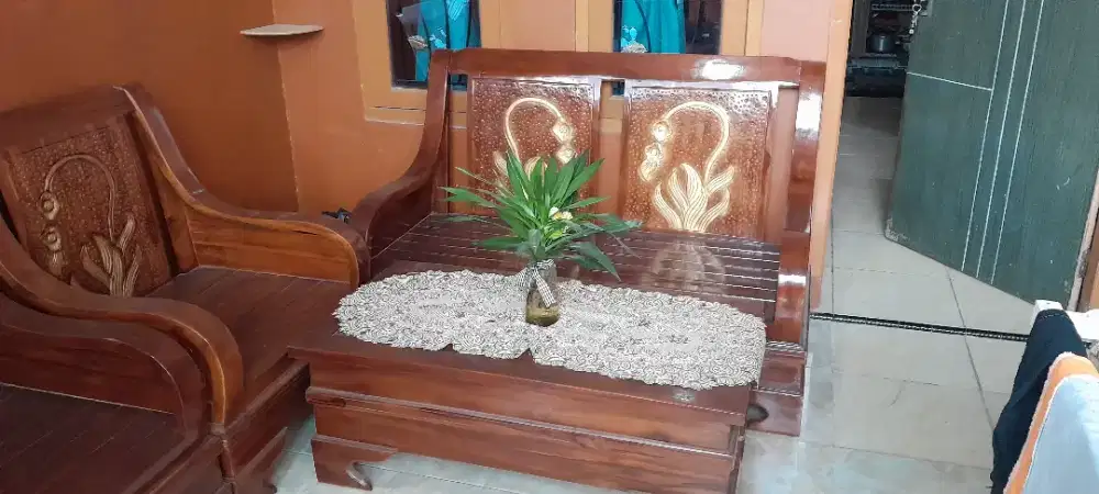 DI JUAL CEPAT KURSI 1 SET LENGKAP