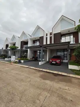 Rumah 2 lantai kota legenda Bekasi 3 menit  ke Tol grand wisata