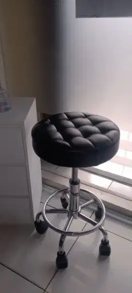 Jual kursi salon