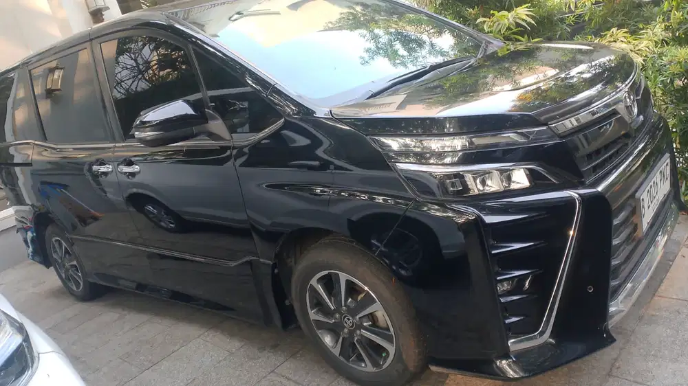 Toyota Voxy 2019 Bensin