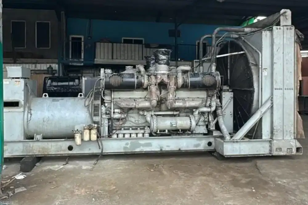Genset 1600 kva open siap kerja