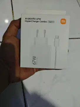Charger Xiaomi 67 Watt Segel Box pembelian Mi Store