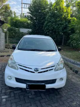 Xenia 2013 manual putih