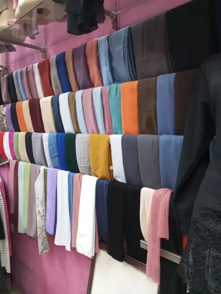 Loker untuk cewek jaga toko baju