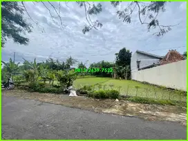 Tanah 50m di Jl Besi Jangkang SHM Sawah