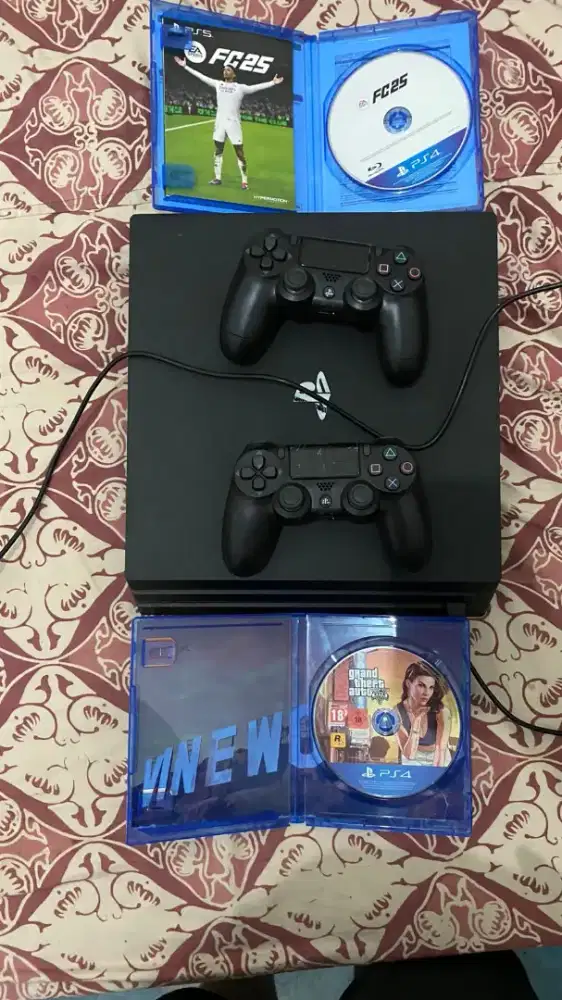 playstation 4 pro ori