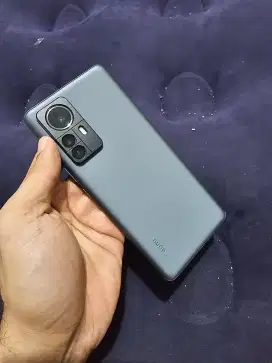 Xiaomi mi12 pro 5G 12/256 mulus HP aj normal .minus garis.bs tt