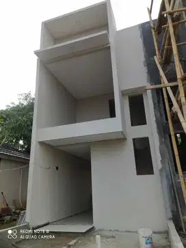 Rumah 2 lantai 500 jutaan dekat jalan raya Bogor di Jatijajar