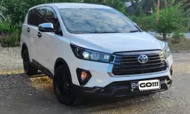 Toyota innova VENTURER Diesel metic 2022