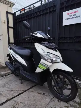 Honda Vario cw karbu 2009