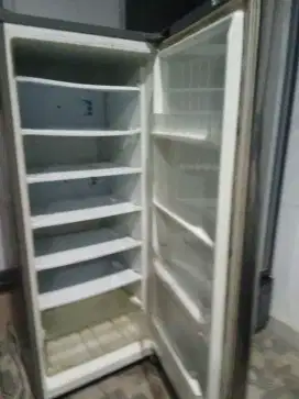 Frezer kulkas 6 rak normal beku